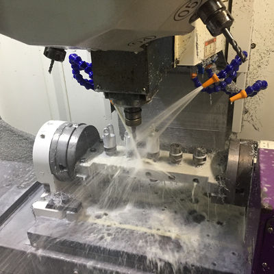 Быстрые части CNC подвергая механической обработке поворачивая, изготовленный на заказ алюминиевый CNC разделяют точность 0.01mm