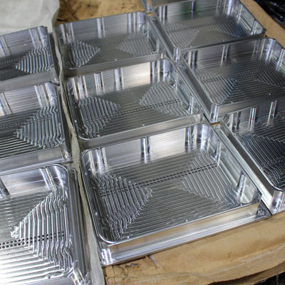 части CNC допуска 0.01mm филируя алюминиевые с Sandblasting анодируя финиш природы поверхностный