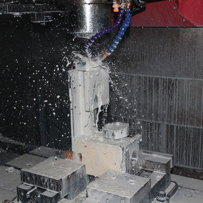 Подгонянные части прототипирования CNC алюминиевые с подвергая механической обработке выстукивая процессом