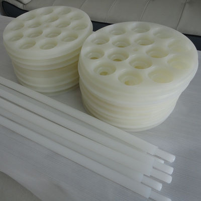 Части CNC CNC филируя подвергая механической обработке пластиковые зашкурить Sandblasting поверхностный финиш